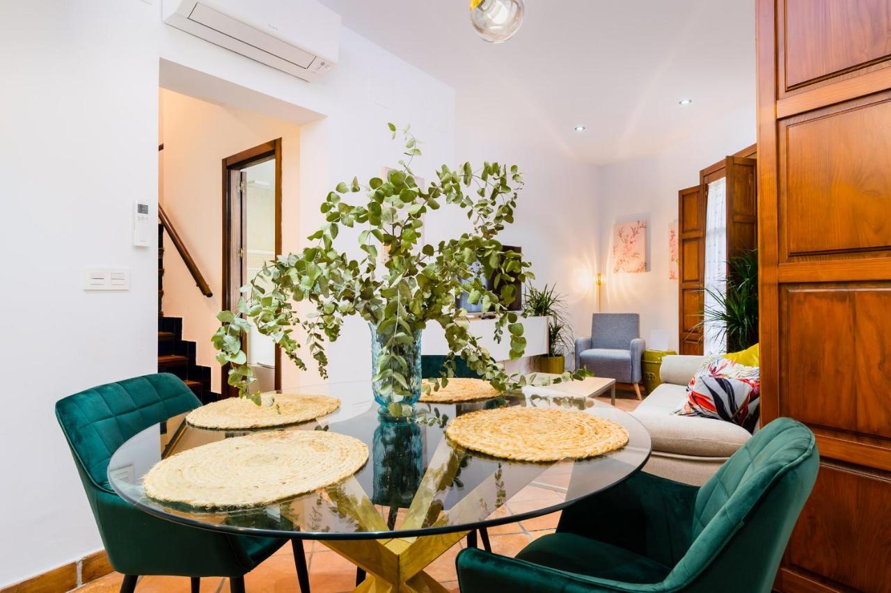 Duplex Deluxe Sevilla Center & Parking Opcional 外观 照片